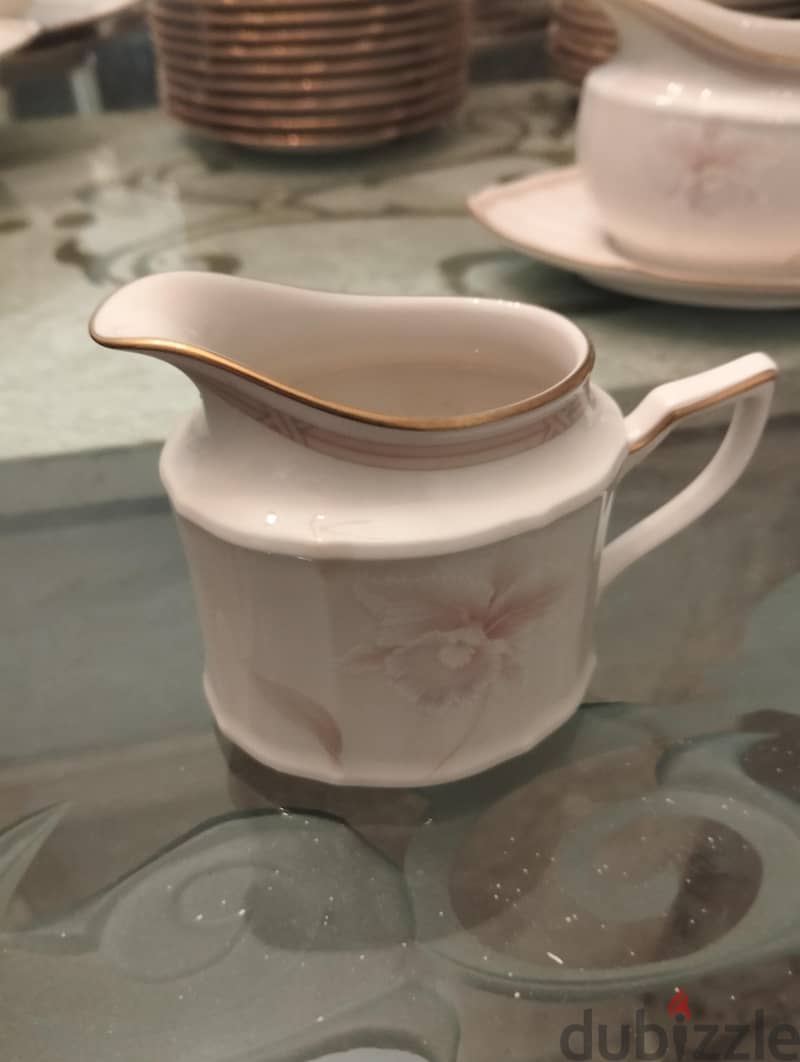 Noritake seat 3