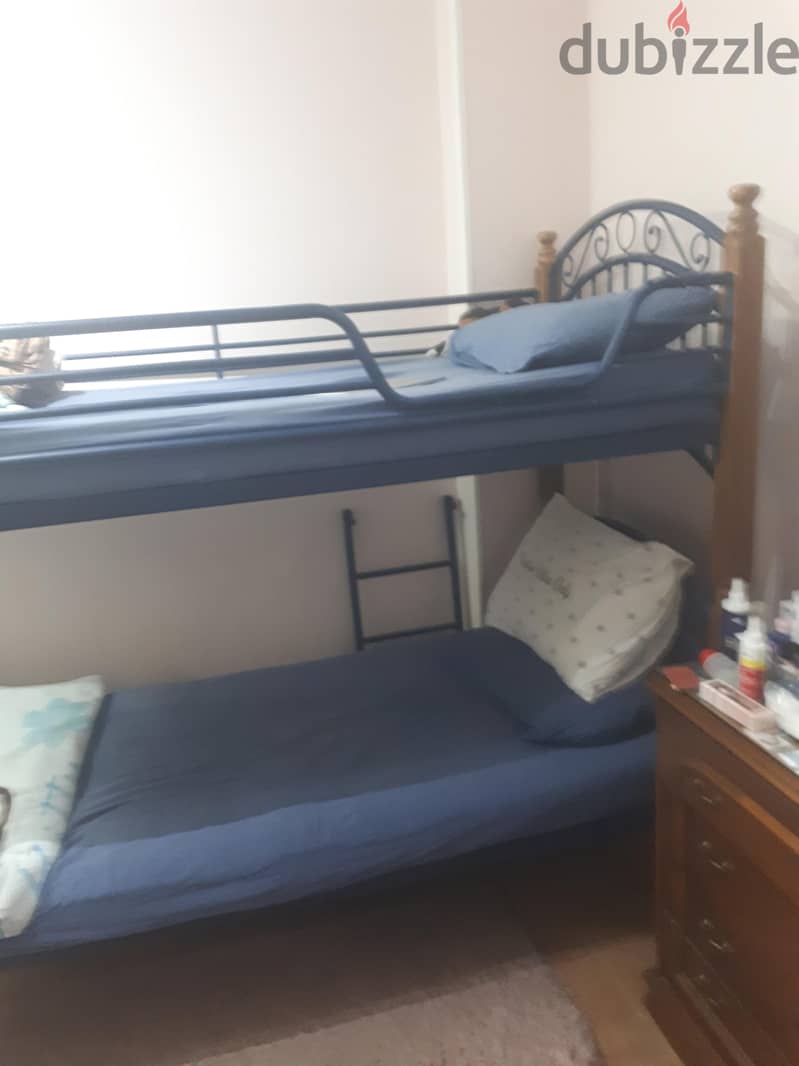 bed room 4