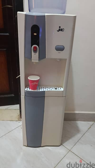 مبرد مياة للبيع بحالة جيدة جدااا