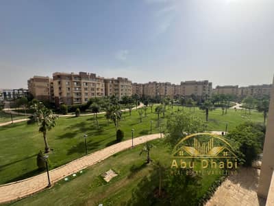 Apartment 133m for sale in Madinaty B11, steps from First Season Park and one minute from services, Craft Zone, and East Hub. Wide garden view. Ultra