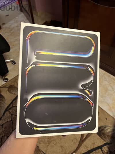 iPad Pro 13-inch (M5) Wi-Fi + Cellular