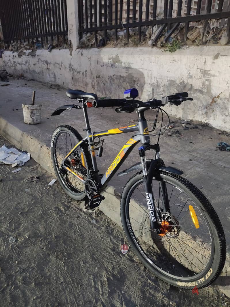 HADOR trinx 1