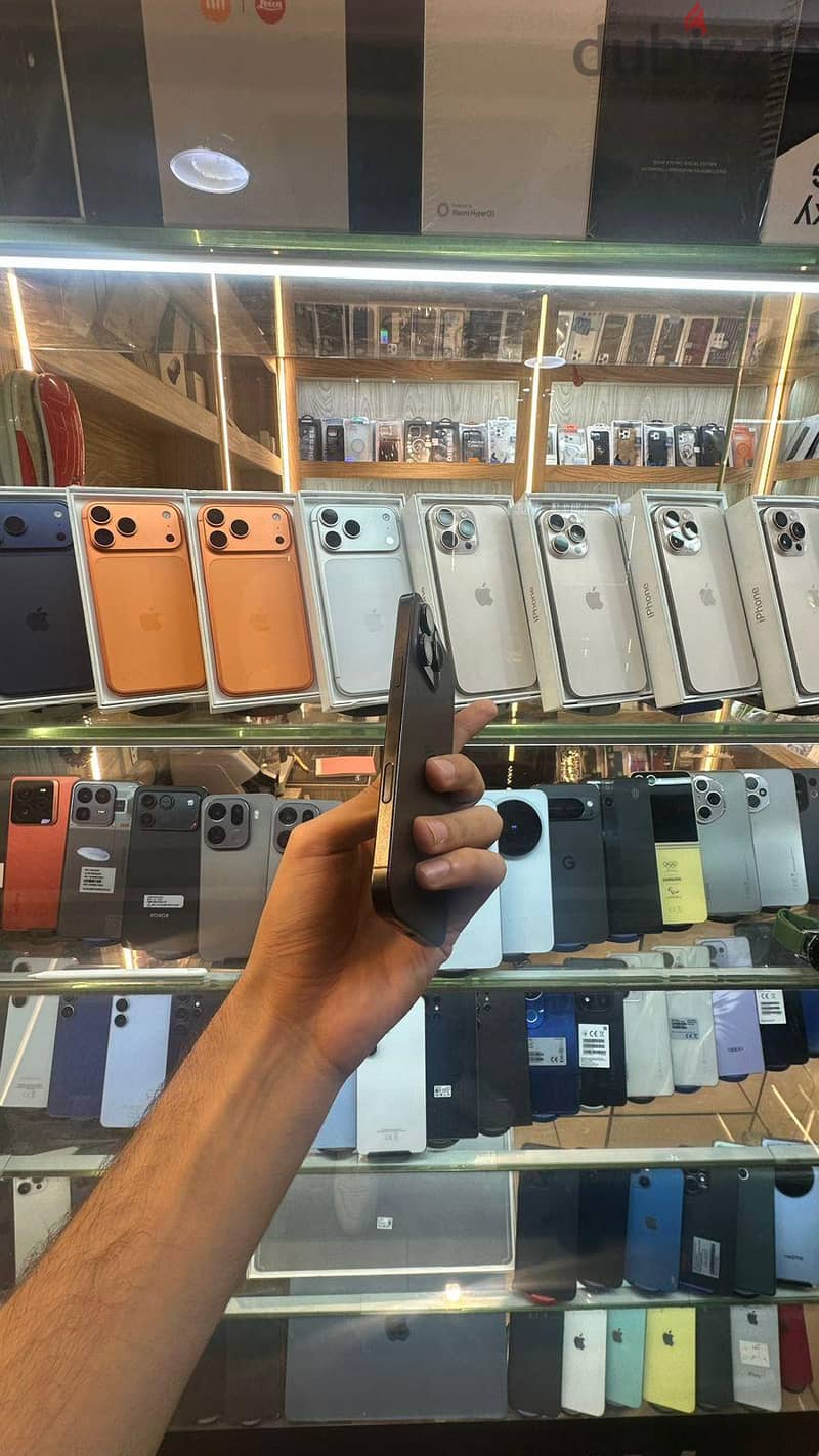 Apple - iPhone 16 Pro Max 1