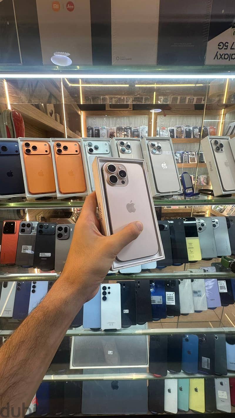 Apple - iPhone 16 Pro Max 1