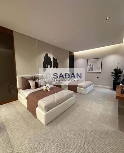 بنتهاوس للبيع متشطب بالتكييفات استلام فوري بخصم 30 % في التجمع الخامس في الجولدن سكوير علي التسعين الشمالي مباشرة                                    .