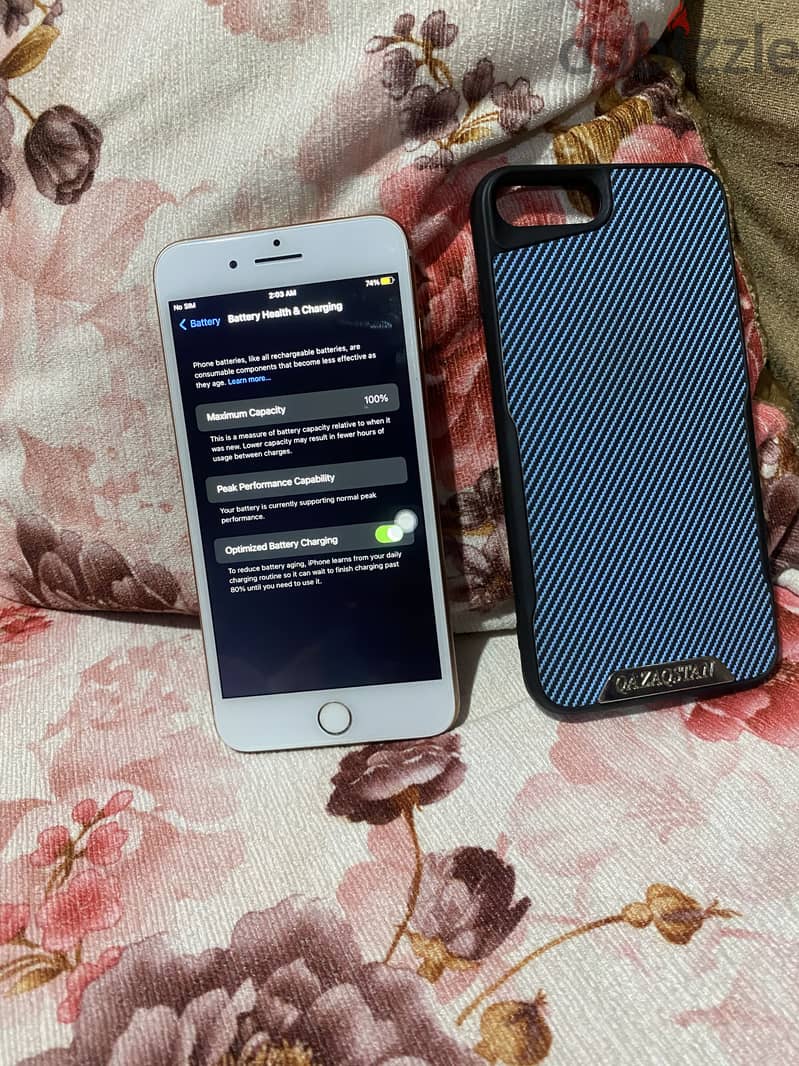 iPhone (8 Plus) (64gb) 3