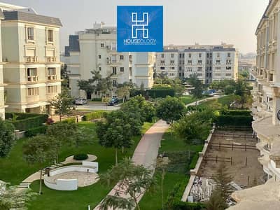 Lowest price on the market: Prime location apartment for sale in Mountain View, next to the American University. Delivery in two years