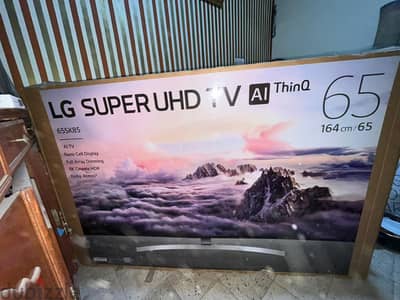 شاشه LG ٦٥ بوصه  جديده لم تستخدم