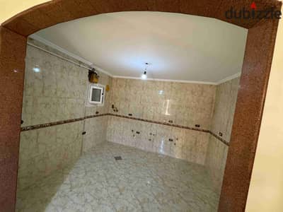 180m qān kāmāb shīzār 3 ghuraf wa rīsib shin 4 q barbār jādīd