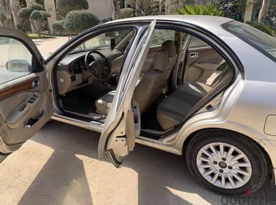 Nissan Sunny Super Salon 2008 N16 من المالك مباشره بدون وسيط
