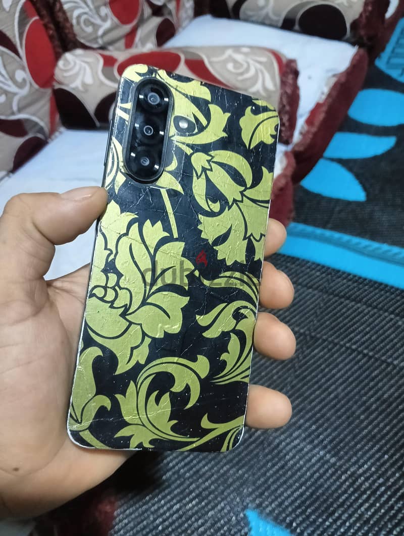 Samsung A17 8/256 1