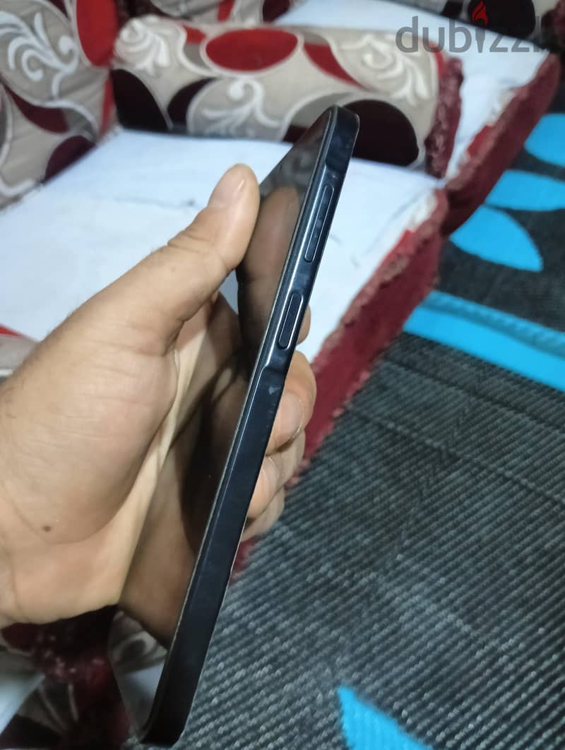 Samsung A17 8/256 5