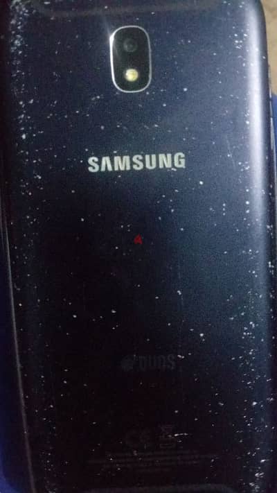 موبايل سامسونج J7Pro.