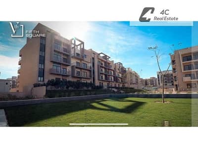 شقة راقية للبيع فى كمبوند Fifth Square – Marasem / Moon Residence بموقع مميز في التجمع الخامس، تشطيب كامل وفرش كامل، جاهزة للسكن الفوري.