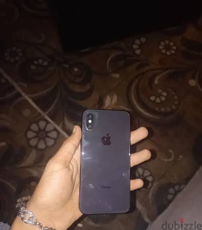 ايفون xs