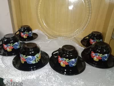فناجين شاي