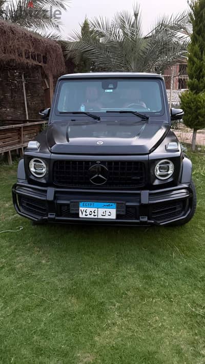 سيارة مرسيدس جي كلاس للايجار اليومي بالسواق فقط kasem cars