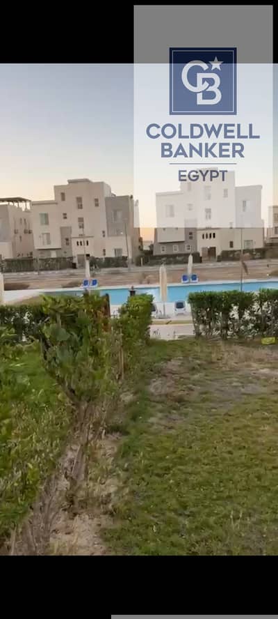Fully Furnished Ground Floor Apartment 114 SQM with 100 SQM Garden for Sale in Amwaj North Coast Directly on the Pool 2 Bedrooms