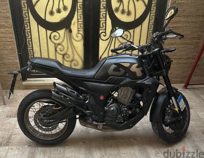 ZONTES GK350 حالة فوق الممتازة
