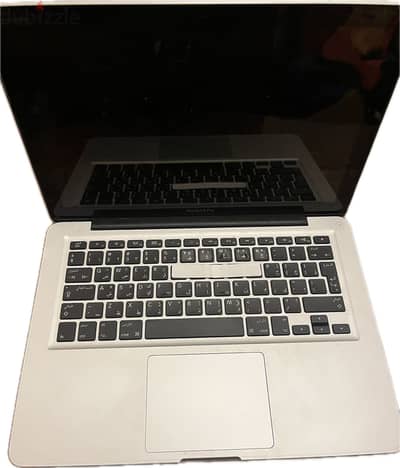 للبيع ابل ماك برو2012 معالج i5