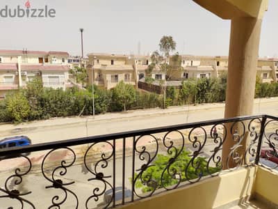 شقة ١٤٠ متر أكتوبر سوبر لوكس دور ثاني كمباوند جرين ياردأمام ڤيلل العبد