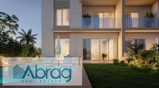 للبيع بتسهيلات مقدم 10 % أقرب إستلام فيلا تاون هاوس جاهزة للمعاينة ويست إند West End / الشيخ زايد