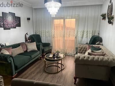 للبيع انتريه مودرن