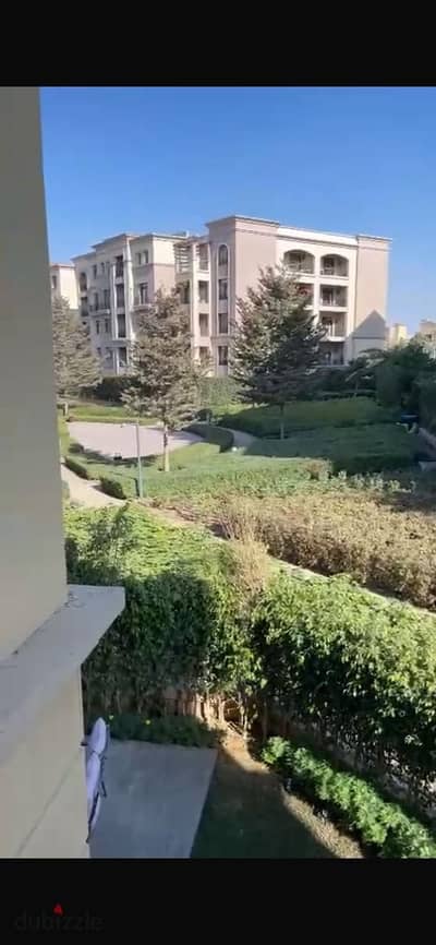 بسعر مميز كومباوند ميفيدا ريسيل شقة 200 متر دور متكرر 3 غرف نوم 3 حمام تشطيب الترا سوبر لوكس شامل المطبخ والتكييفات