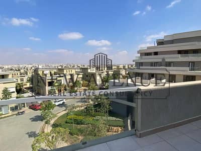 Semi finished penthouse for sale with roof and terrace four bedrooms and 4 bathrooms in sodic Villette new Cairo