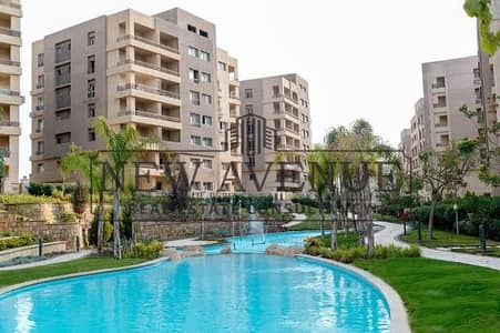 شقة إستلام فورى نصف تشطيب موقع مميز تطل على مساحات خضراء وبحيره فى كمبوند ذا سكوير | The Square