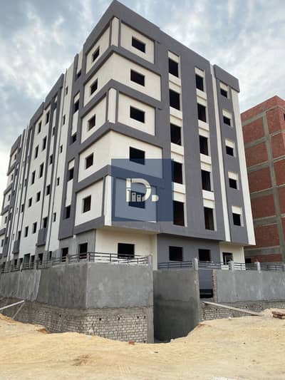 فرصة سكن واستثمار مميزة في La Casa – حدائق أكتوبر     لو بتدور على شقة بمساحة ممتازة وسعر قوي في موقع مميز…  دي فرصتك قبل الـ Hold 