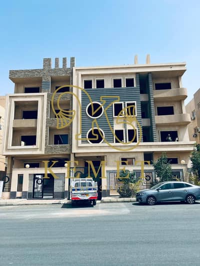200 sqm apartment in Andalus 2, New Cairo. 3 beds, 3 baths, open view, prime location near South 90 St. Immediate delivery.