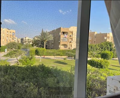 شقة للايجار مفروشة  بالكامل بالتكيفات في بيفرلي هيلز 237م