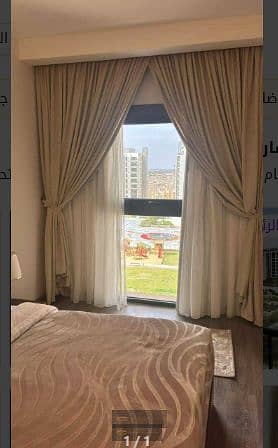 شقة للإيجار داخل  زد ويست  (Residential Tower)   المساحة: 211 متر فيو مميز  علي لاند سكيب