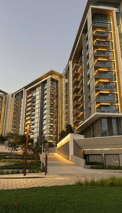 اقوي طرح سكني في r8 شقة للبيع بخصم كاش 40% وتقسيط يصل ل 12 سنة دقيقة من الحي الدبلوماسي ب 5% مقدم بس فرصة لفترة محدوده