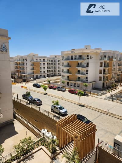 بأقل من سعر الشركة استلام فوري بمقدم وتكملة اقساط بفيو مميز اي فيلا جاردن ريسيل 3 غرف في Mountain View iCityالتجمع الخامس بالقرب من جولدن سكوير للبيع