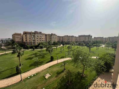 شقه 133م للبيع في مدينتي كاش