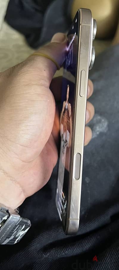 ايفون ١٦ برو ماكس