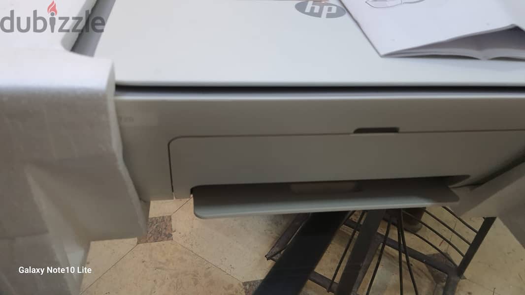 hp deskjet 2720 2