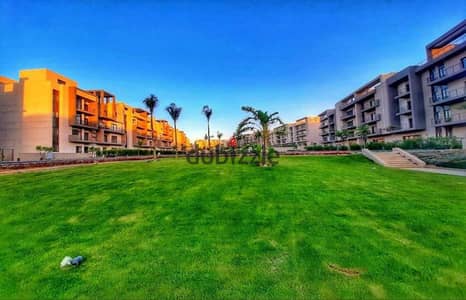 شقه مميزه بجاردن-بالتكيفات للايجار في فيفث سكوير المراسم القاهره الجديده