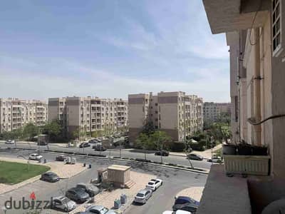 للبيع بمدينتي 70م دور متكرر فيو مميز جدا ٢غرفه ١حمام دوررابع