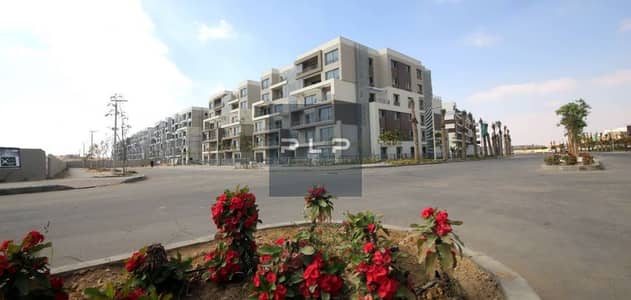 شقة ريسيل جاهزة و متشطبة للبيع بتسهيلات في بالم هيلز التجمع الخامس  Palm Hills New Cairo