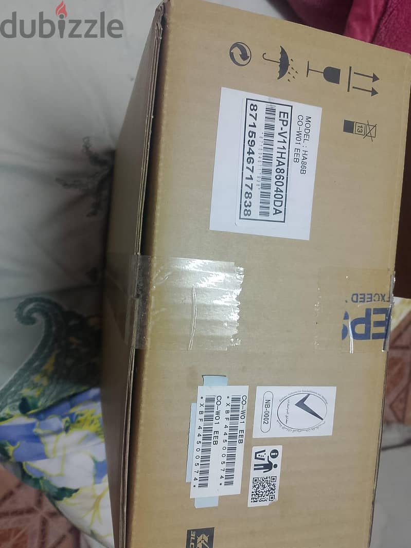 portable projector Epson 2025 new 3