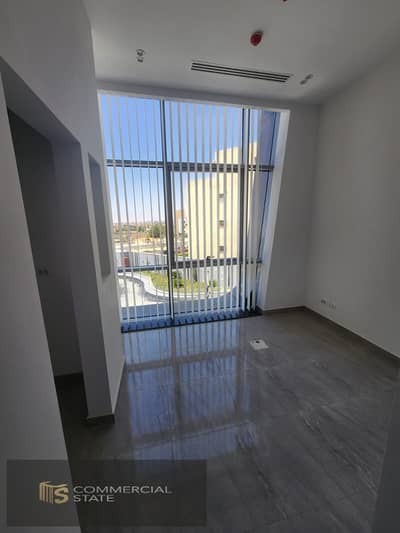 Finished Office at The Ledge 85m for Rent -New Cairo