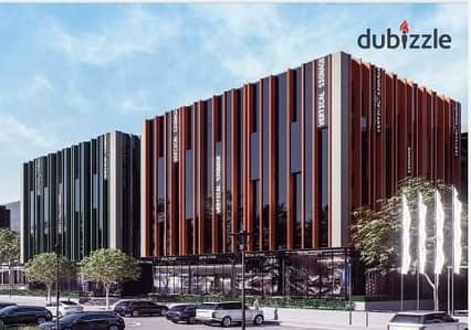 مكتب إداري للبيع في شيراتون  المطار داخل مشروع Isola Sheraton على طريق الصاعقة مباشرة