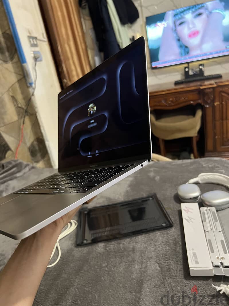 MACBOOK PRO 5