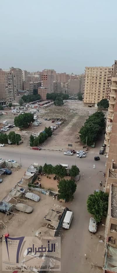 Apartment between Tarasa Street and the main Pyramids street, Safel Hamza Station for sale