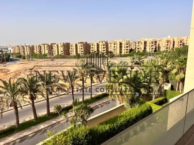 Upper duplex for sale in park view “ new cairo “