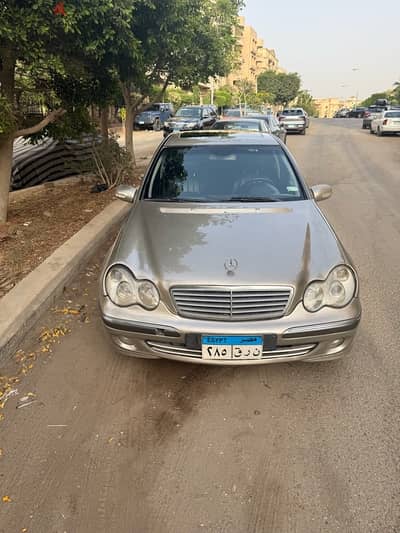 Mercedes-Benz C200 2006