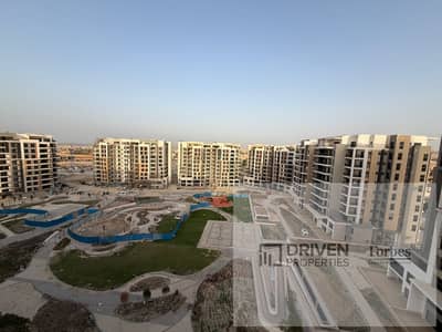 شقة متشطبة بالكامل بالتكييفات و المطبخ للبيع في زد ويست الشيخ زايد أبراج زد     ZED West Sheikh Zayed Zed Towers